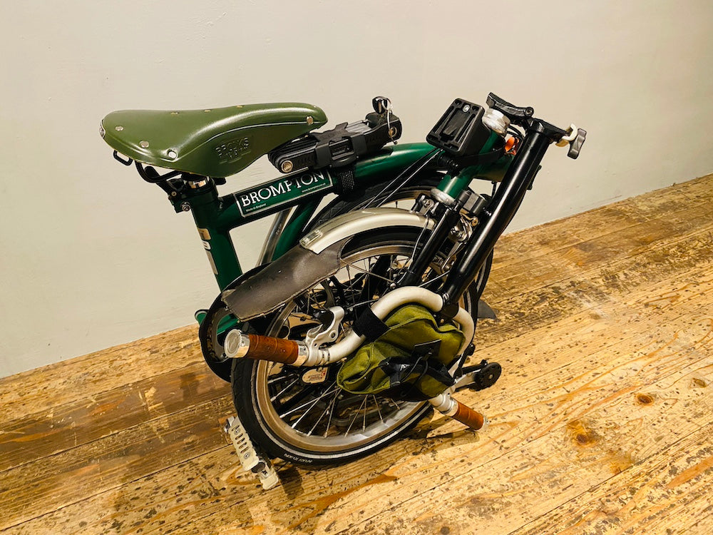 BROOKS B17 RACING GREEN がやってきた