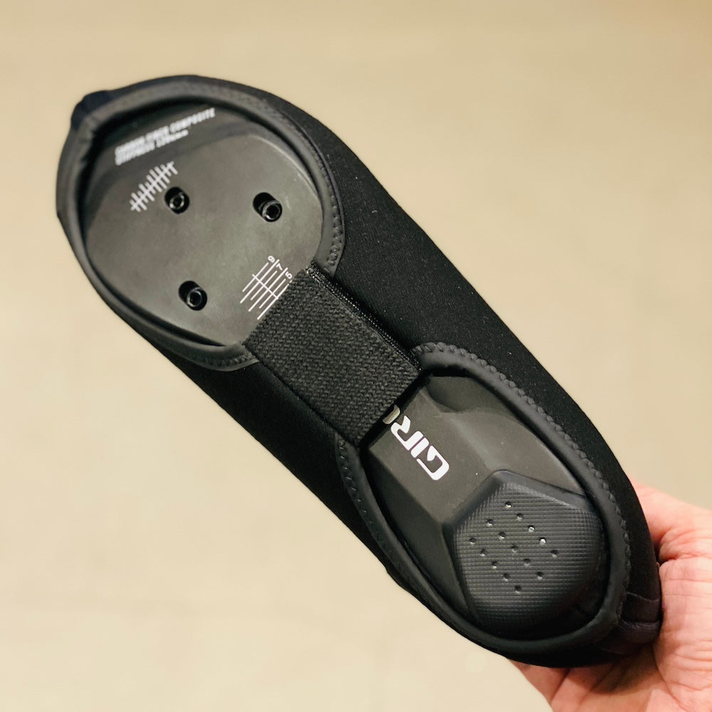 ESSENTIAL THERMO OVERSHOES （SPD / SL 兼用シューズカバー