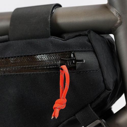 RESTRAP FRAME BAG LARGE 4.5L – COG TOKYO