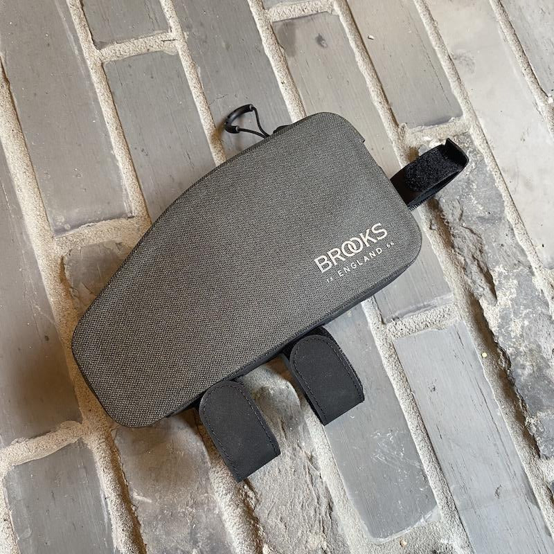 SCAPE TOP TUBE BAG – COG TOKYO