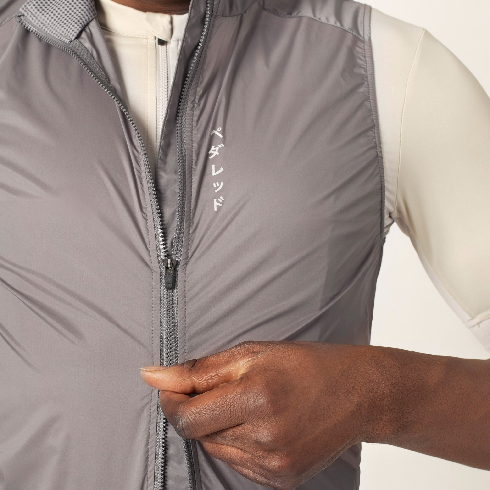 MIRAI WINDPROOF VEST ロードバイクウェア ベスト