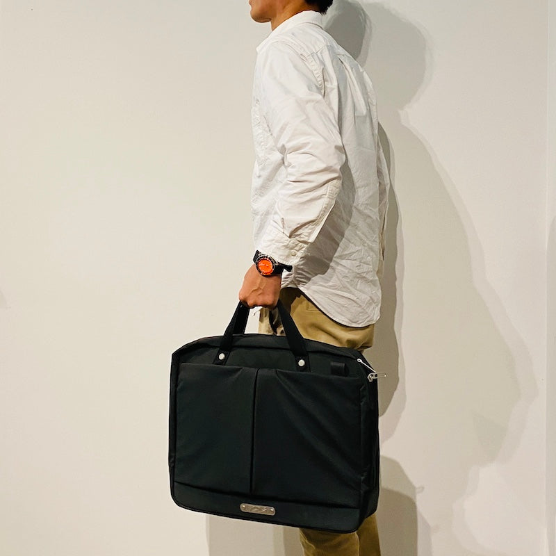 NEW STREET BRIEFCASE – COG TOKYO