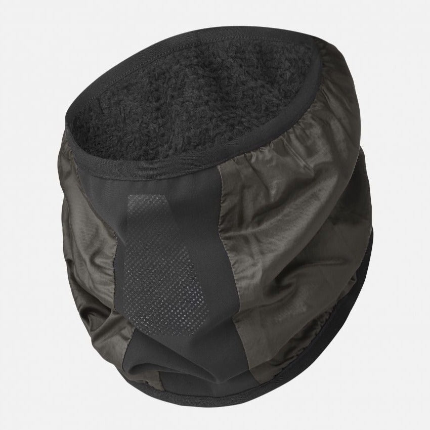 alpha-neck-warmer-raven-mirai-