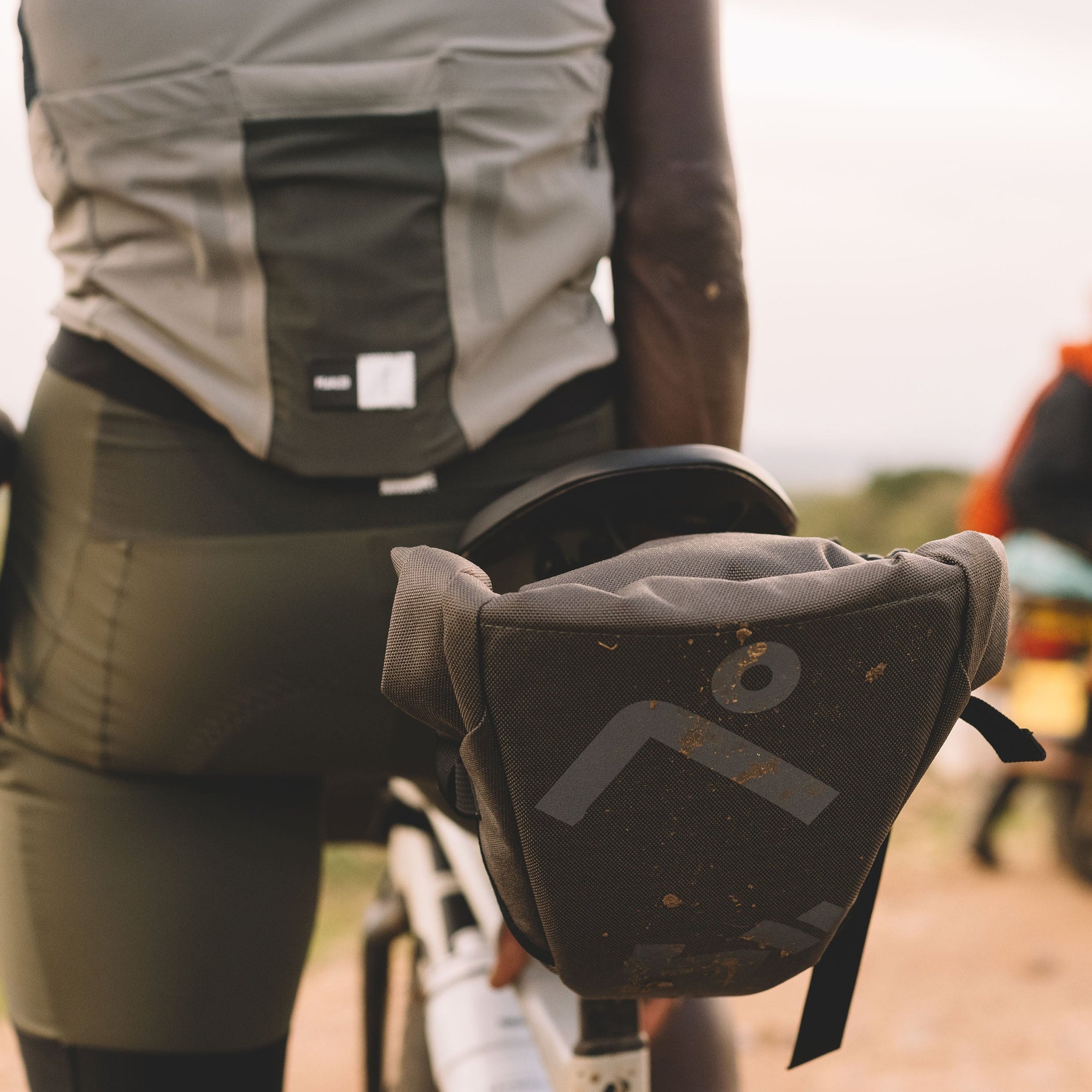 ODYSSEY SADDLE BAG – COG TOKYO